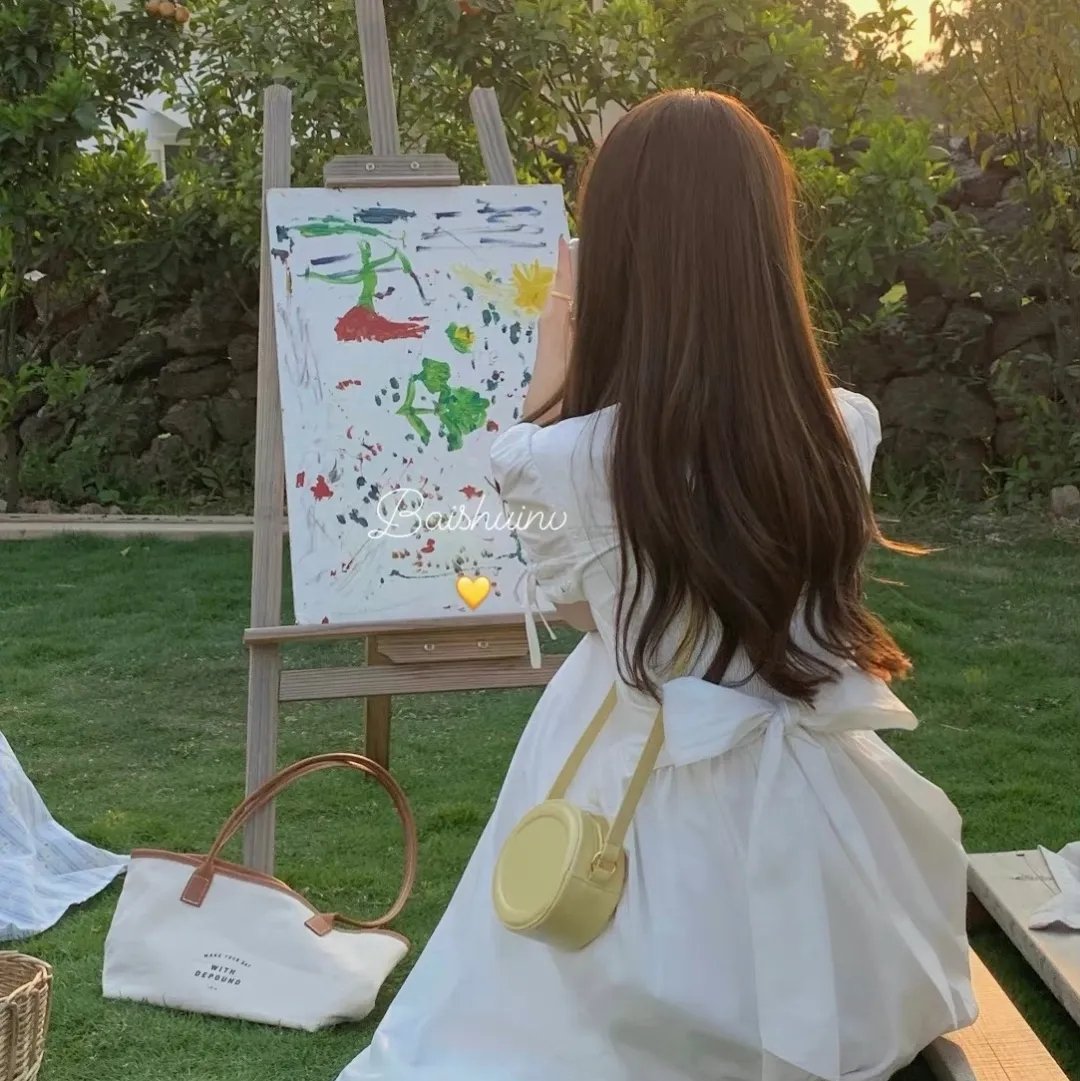 闪婚豪门，大佬竟是我自己